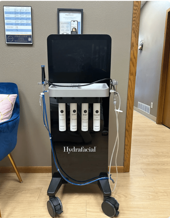 Hydrafacial Syndeo (2023)