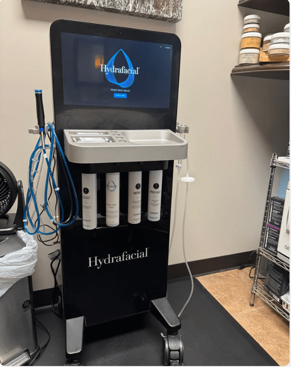 Hydrafacial: Syndeo (2022)