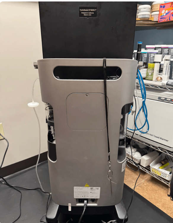 Hydrafacial: Syndeo (2022) - Image 3